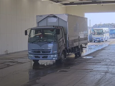 Mitsubishi FUSO FIGHTER