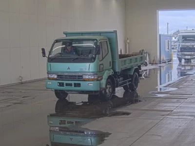 Mitsubishi FUSO FIGHTER