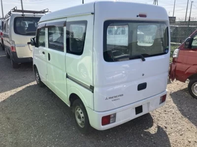 Mitsubishi MINICAB VAN