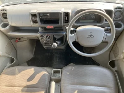 Mitsubishi MINICAB VAN