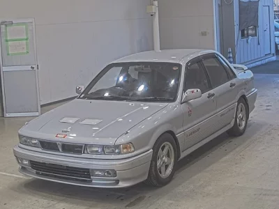 Mitsubishi GALANT