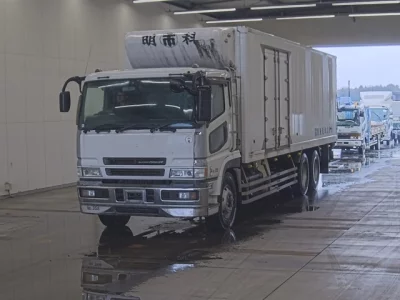 Mitsubishi FUSO SUPER GREAT