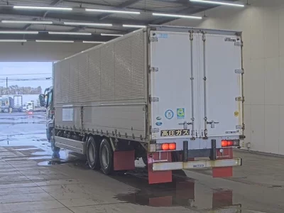 Mitsubishi FUSO SUPER GREAT