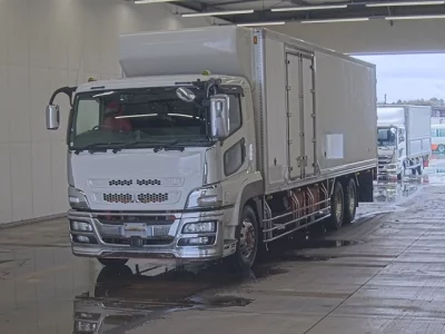 Mitsubishi FUSO SUPER GREAT