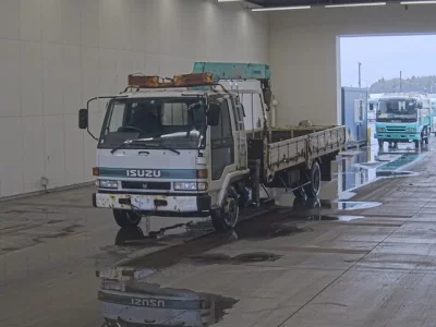 Isuzu FORWARD