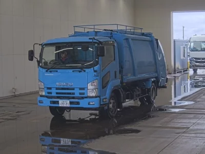Isuzu FORWARD