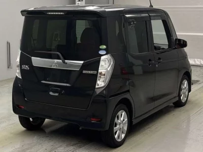 Mitsubishi eK X Space