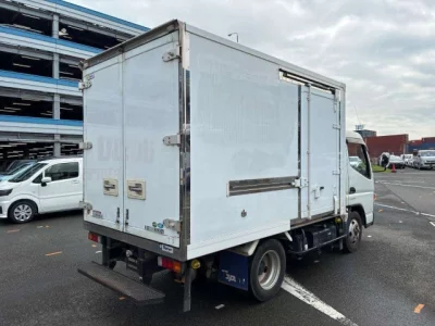 Mitsubishi Fuso Canter