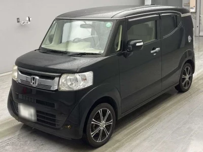 Honda N BOX SLASH