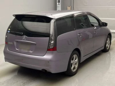 Mitsubishi Grandis