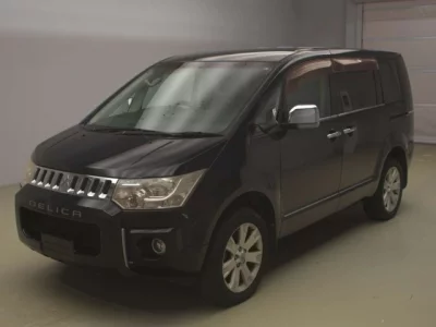 Mitsubishi DELICA D5