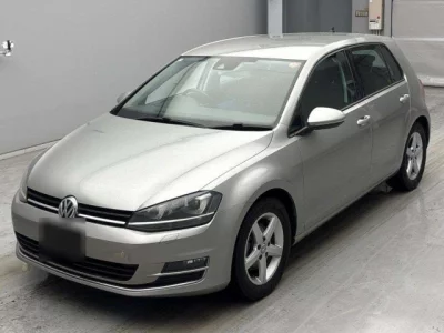 Volkswagen Golf  с аукциона в Японии
