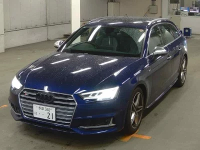 Audi S4