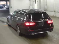 Mercedes-Benz E CLASS WAGON лот № 333 оценка 3.5  с аукциона в Японии 4