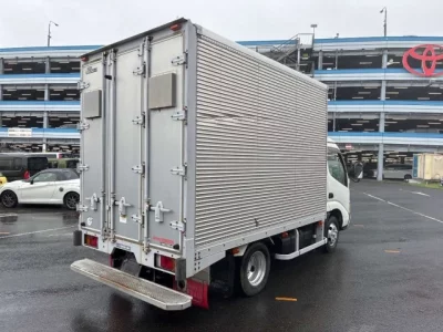 Hino DUTRO