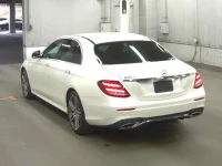 Mercedes-Benz E CLASS лот № 372 оценка 4  с аукциона в Японии 4