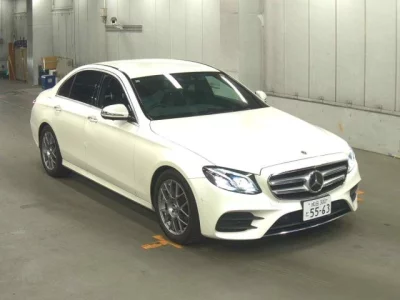 Mercedes-Benz E CLASS  с аукциона в Японии
