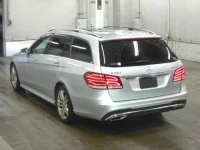 Mercedes-Benz E CLASS WAGON лот № 8 оценка 3.5  с аукциона в Японии 4