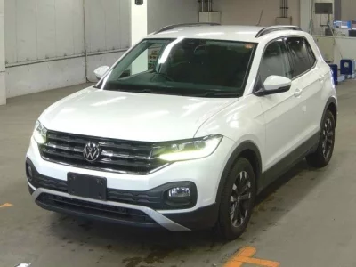 Volkswagen T-CROSS  с аукциона в Японии