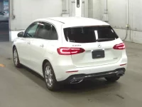 Mercedes-Benz B CLASS лот № 601 оценка 5  с аукциона в Японии 4