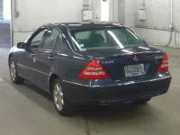 Mercedes-Benz C CLASS лот № 17 оценка 3.5  с аукциона в Японии 4