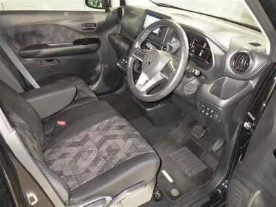 Mitsubishi EK X EV  с аукциона в Японии