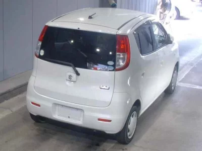 Suzuki MRWAGON
