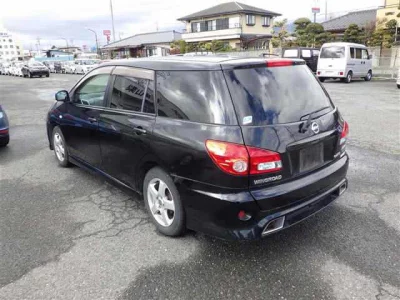 Nissan WINGROAD