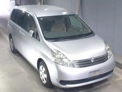 Toyota ISIS