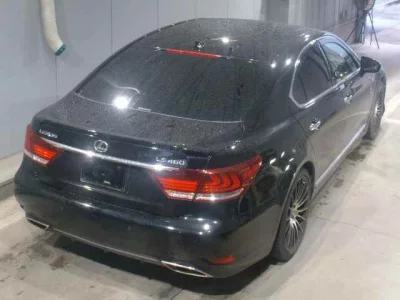 Lexus LS460L