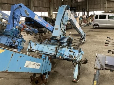 TADANO CRANE