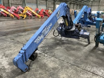 TADANO CRANE