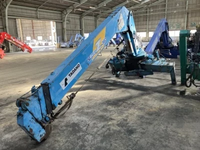 TADANO CRANE
