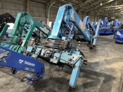 TADANO CRANE