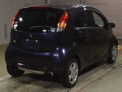 Mitsubishi I