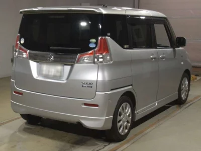 Suzuki Solio