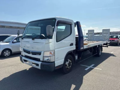 Mitsubishi Fuso Canter