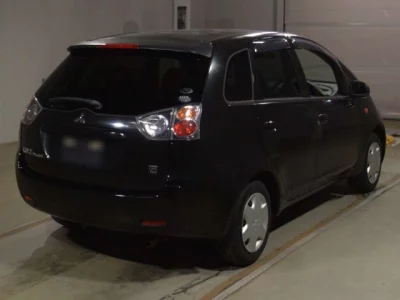 Mitsubishi Colt Plus