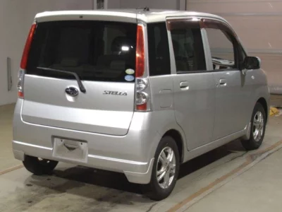 Subaru STELLA