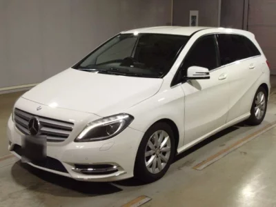 Mercedes-Benz B CLASS