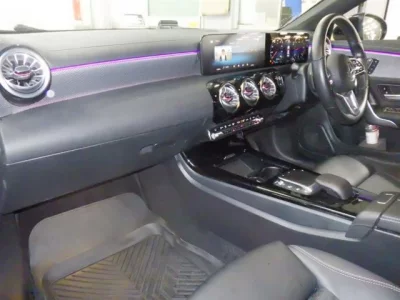 Mercedes-Benz CLA CLASS  с аукциона в Японии