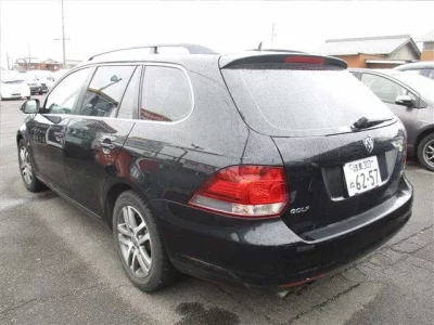 Volkswagen GOLF VARIANT