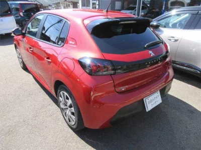 Peugeot 208