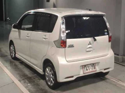 Mitsubishi ek Custom