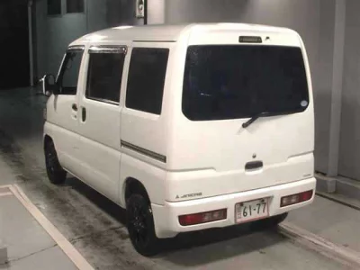 Mitsubishi Minicab Van