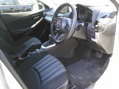Mazda Mazda2
