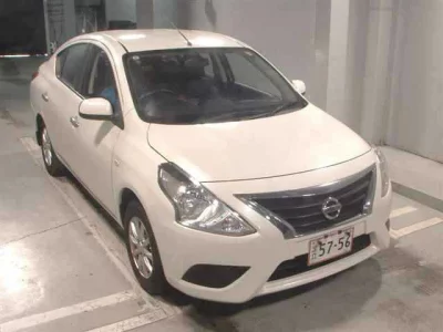 Nissan Tiida Latio