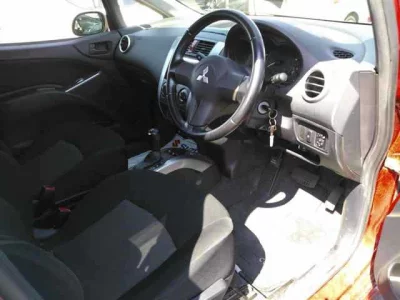Mitsubishi Colt Plus