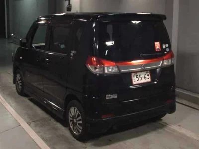 Mitsubishi Delica D:2