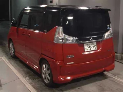 Mitsubishi Delica D:2
